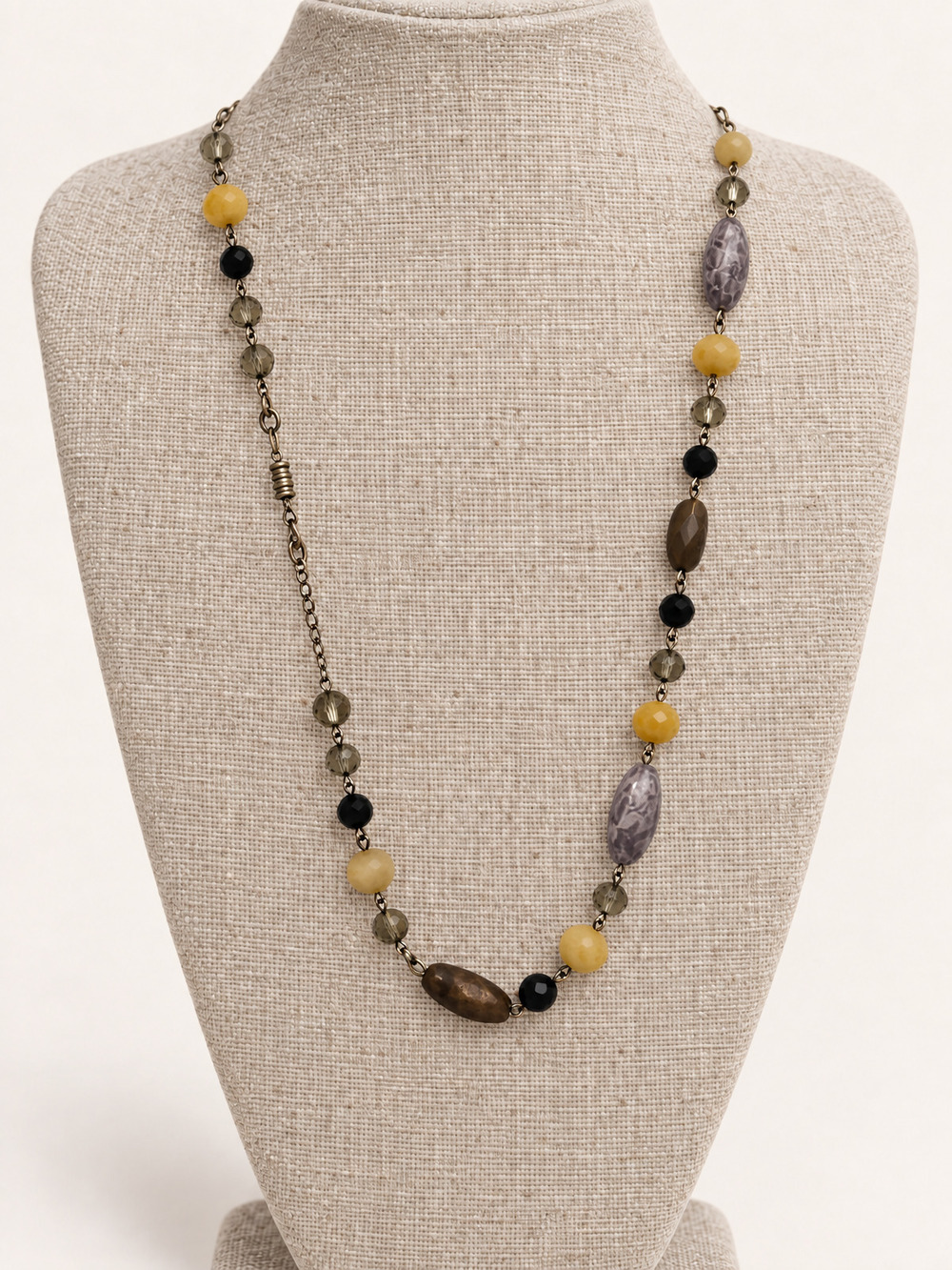 βοΈ Chic Necklace | Artisanal Beaded Design π